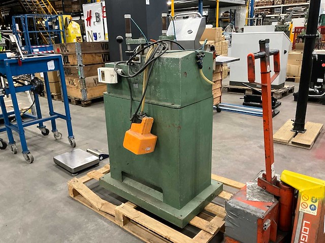 Haffner gl179 glaskraalzaagmachine - afbeelding 4 van  8