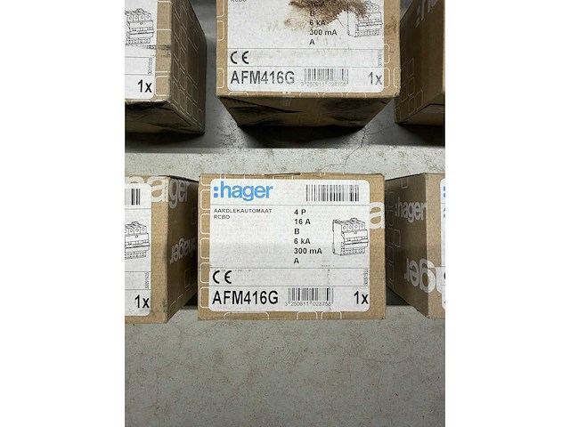 Hager - afm416g - aardlekautomaat 4-polig 16 a b-karakteristiek 6 ka, 300 ma klasse a (6x) - afbeelding 3 van  5