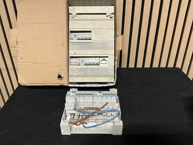 Hager hoofdschakelkast - afbeelding 1 van  3