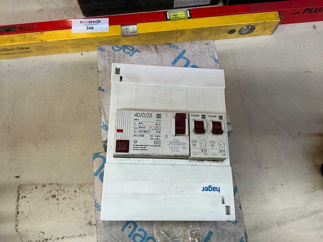 Hager meterkast (4x) - afbeelding 2 van  2