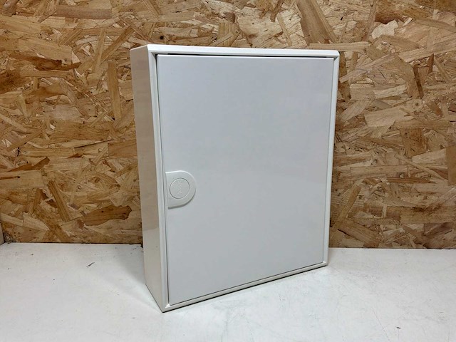 Hager va24cn opbouw verdeelkast - afbeelding 2 van  10