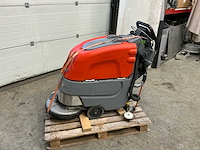 Hago scrubmaster b30 vloerreiniger - afbeelding 5 van  6