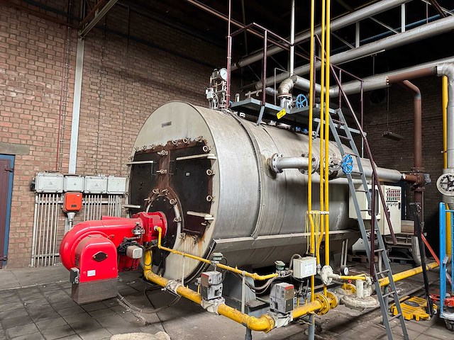 Hagomatic industriële stoomketel - v.v weishaupt rgms9/1-d gasbrander + kanaalwerk - afbeelding 1 van  9