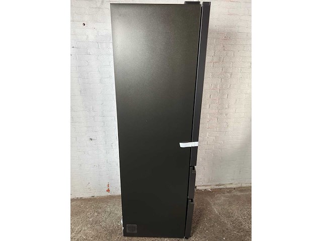 Haier 3d 60 serie 5 htw5620cnmp vrijstaand 414 l zwart - afbeelding 3 van  6