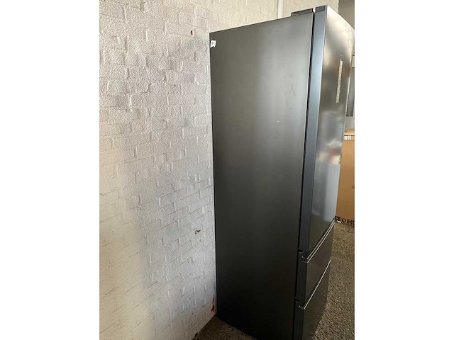 Haier 3d 60 serie 5 htw5620dnpt vrijstaand 414 l zwart - afbeelding 5 van  6