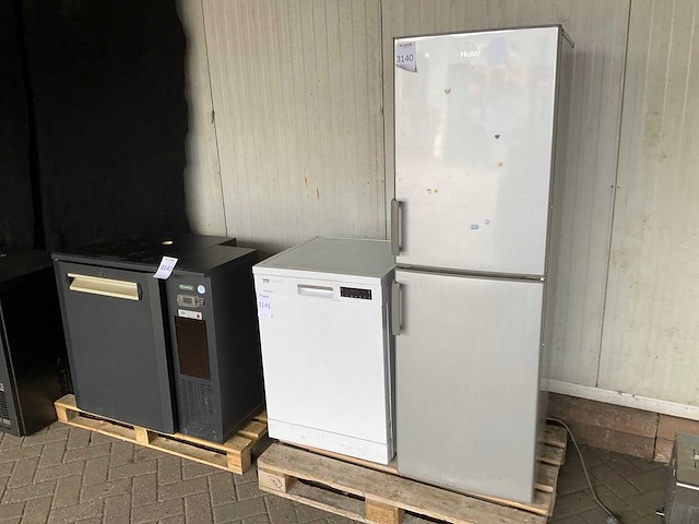 Haier hbm576s koel-vrieskast - afbeelding 1 van  2
