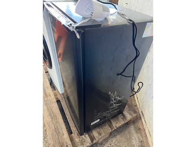 Haier hw80-b14979 wasmachine | comfee koelkast rcd115dk2 - afbeelding 4 van  6