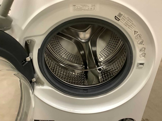 Haier hw81-nbp14939 wasmachine - afbeelding 3 van  4