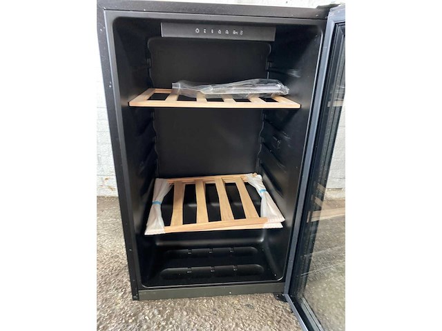 Haier wine bank 50 serie 3 hws33gg compressorwijnkoeler vrijstaand zwart 33 fles(sen) - afbeelding 7 van  7