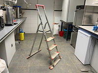 Hailo xxl 225 profi aluminium uitzettrap - afbeelding 1 van  5