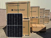 Haitai solar -set van 250 zonnepanelen (410 wp)met growatt 100 kw omvormer