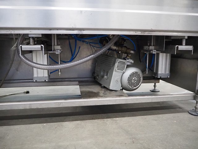 Hajek - afbeelding 10 van  22