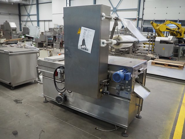 Hajek - afbeelding 17 van  22