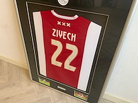 Hakim ziyech gesigneerd ajax shirt - afbeelding 2 van  5