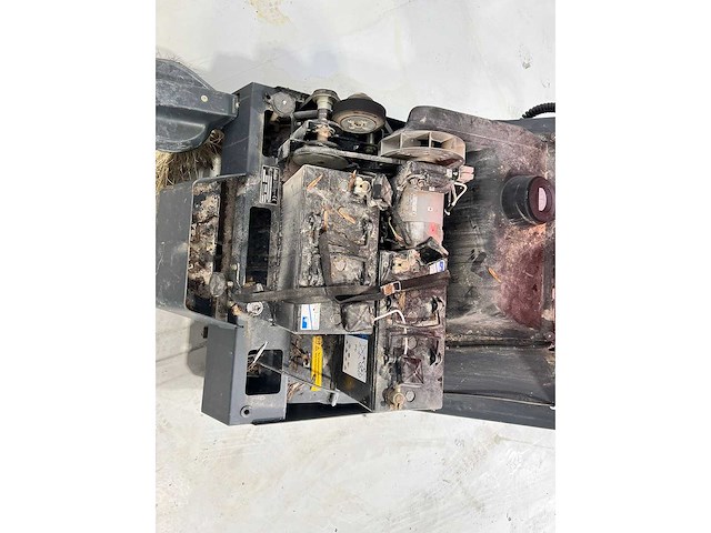 Hako - 2021 - sweepmaster b800 - zelfrijdende veegmachine - afbeelding 3 van  4
