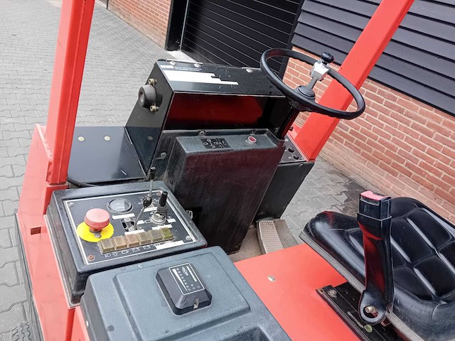 Hako - jonas - straatveegmachine - afbeelding 5 van  8