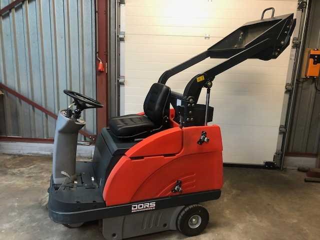 Hako - sweepmaster b980 rh - hooglosser bj.2015 veegmachine. - afbeelding 5 van  18