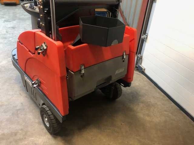 Hako - sweepmaster b980 rh - hooglosser bj.2015 veegmachine. - afbeelding 7 van  18