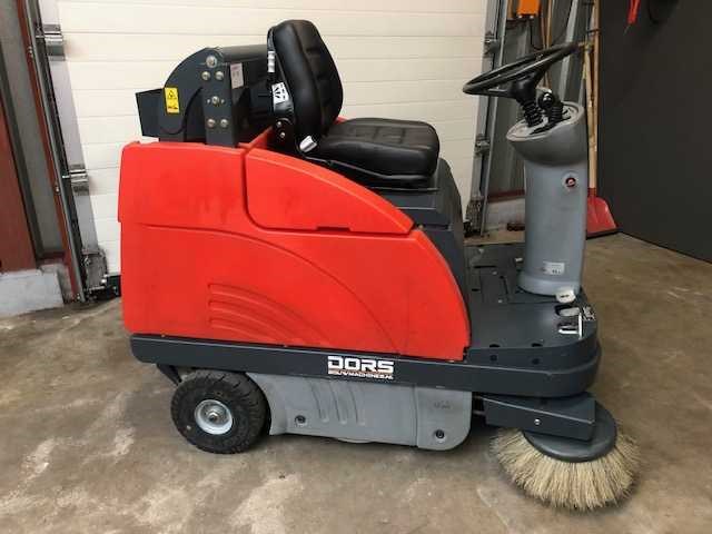 Hako - sweepmaster b980 rh - hooglosser bj.2015 veegmachine. - afbeelding 11 van  18