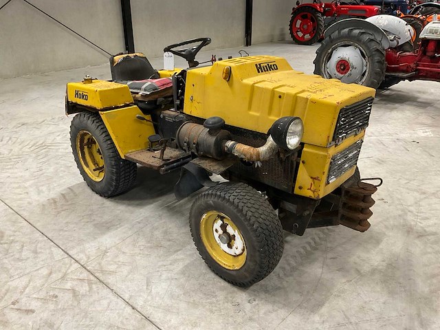 Hako 3800d hydrostatic oldtimer tractor - afbeelding 6 van  12