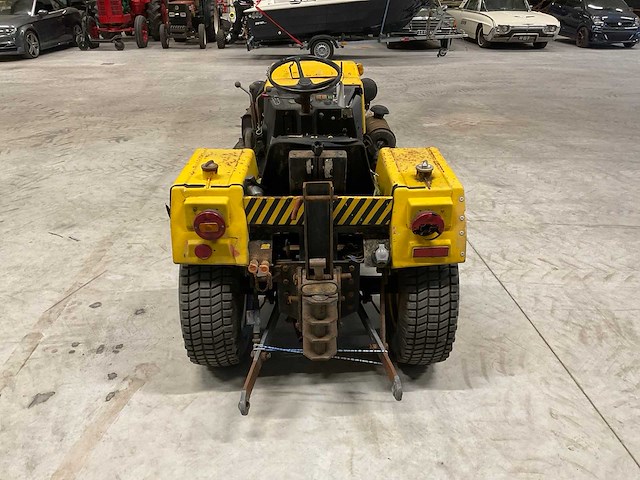 Hako 3800d hydrostatic oldtimer tractor - afbeelding 7 van  12