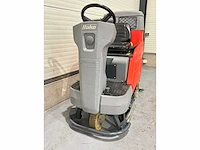 Hako b120 r schrubmaster zelfrijdende opzit schrob-zuigmachine - afbeelding 9 van  13