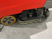 Hako b120 r schrubmaster zelfrijdende opzit schrob-zuigmachine - afbeelding 5 van  13