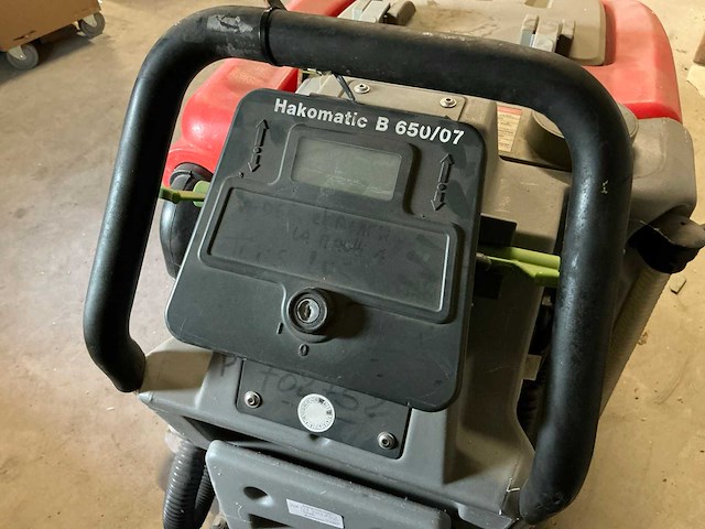Hako hakomatic b 650/07 zelfrijdende schrobmachine (10x) - afbeelding 5 van  8
