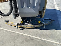 Hako hakomatic b70 cl vloerschrubber - afbeelding 8 van  8