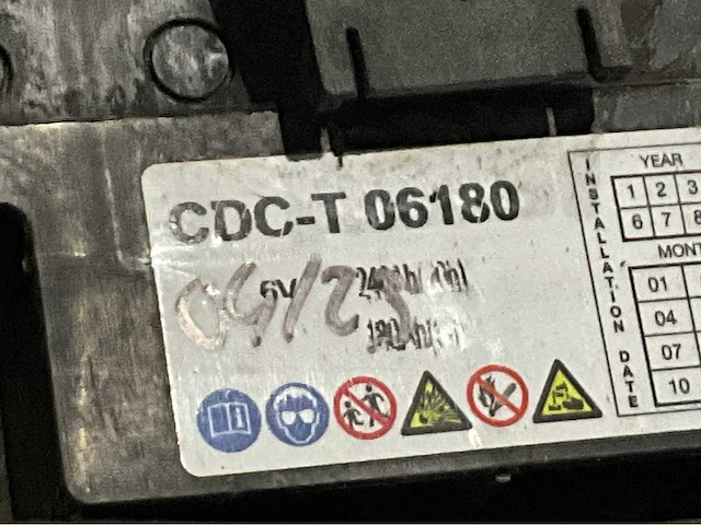 Hako jonas 900 e zelfrijdende opzitveegmachine accu’s 2023 - afbeelding 5 van  13