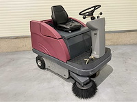 Hako powerboss 49 b opzit veeg/zuigmachine accu’s 2022 - afbeelding 1 van  13