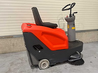 Hako sweepmaster - b800 r - accu’s 2023 - zelfrijdende opzitveeg-zuigmachine - afbeelding 10 van  14