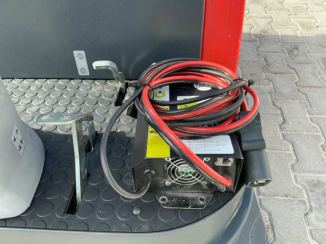 Hako sweepmaster 980r straatveegmachine - afbeelding 11 van  20