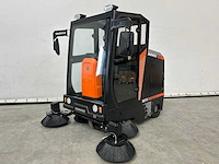 Hakselaars, veegmachines, kasten en gereedschappen