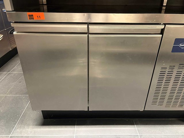 Hakvoort koksmeubel inclusief apparatuur - afbeelding 12 van  13