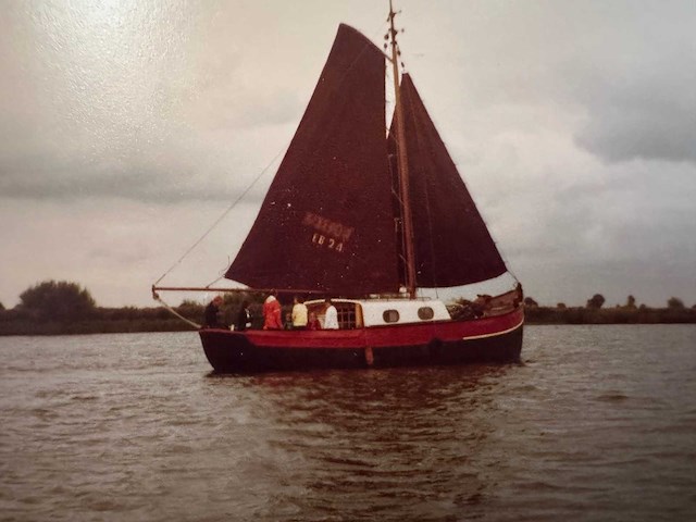 Hakvoort monnickendam - fishing boat - 1947 - afbeelding 12 van  47