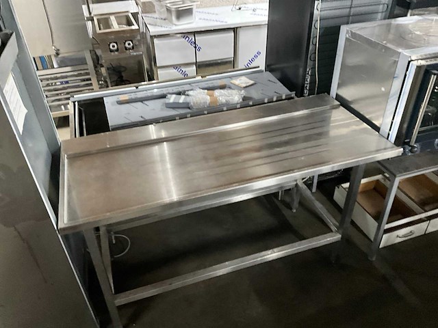 Hakvoort rvs aanvoertafel - afbeelding 3 van  6