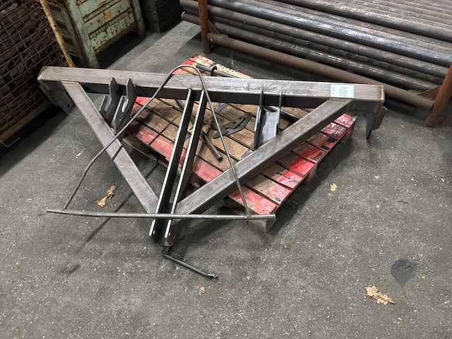 Half fabrikaat aanbouwdeel - afbeelding 2 van  3