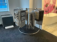 Half rond presentatierek - afbeelding 1 van  4