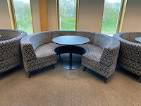 Half ronde 3-delige bank met tafel