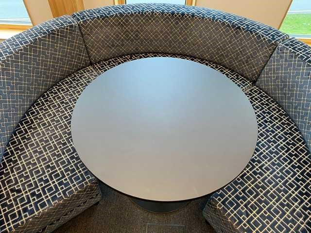 Half ronde 3-delige bank met tafel - afbeelding 7 van  12
