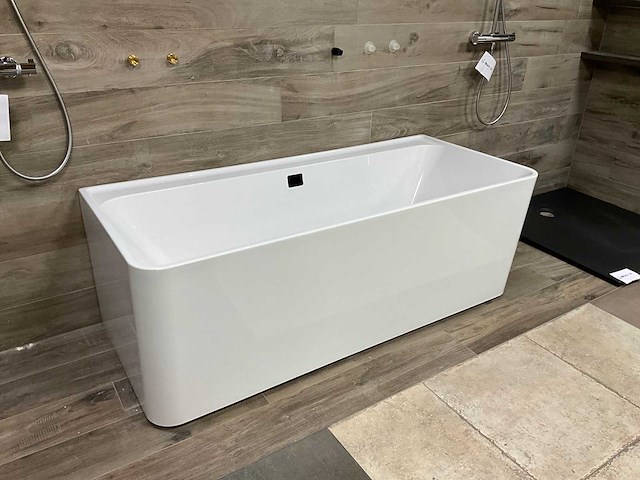 Half vrijstaand bad 180 x 80 cm - afbeelding 5 van  12