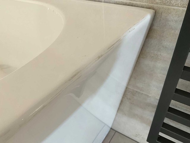 Half vrijstaand bad - afbeelding 5 van  6