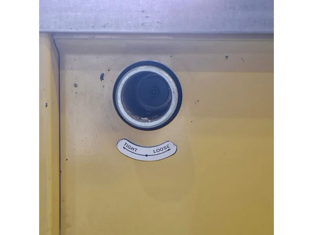 Halfautomatische omsnoeringsmachine, jia-in - afbeelding 2 van  12