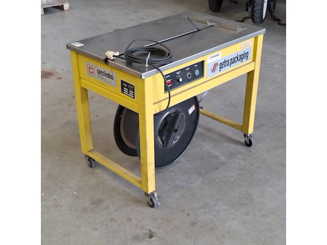 Halfautomatische omsnoeringsmachine, jia-in - afbeelding 1 van  12