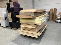 Halffabricaat bedden en hockers - afbeelding 4 van  7