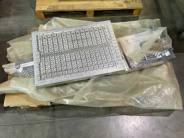 Halffabricaten & mallen - afbeelding 7 van  12