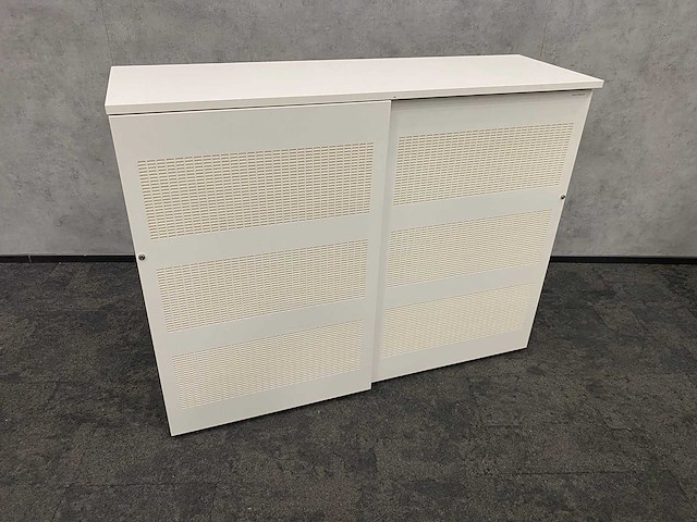 Halfhoge akoestisch stalen schuifdeurkast - afbeelding 5 van  10