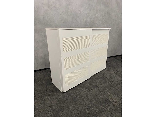 Halfhoge akoestisch stalen schuifdeurkast - afbeelding 10 van  10