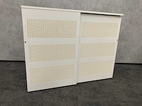 Halfhoge akoestisch stalen schuifdeurkast - afbeelding 1 van  10